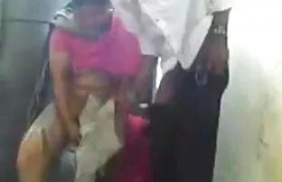 पतला सिएरा कार इंग्लिश सेक्सी फुल मूवी वीडियो में Masturbates