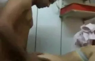 Tiny4K-जीभ सेक्सी वीडियो मूवी इंग्लिश सुंदर बिल्ली