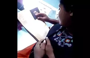 सुडौल वह पुरुष एकल के साथ मज़ा आ रहा है और सेक्सी मूवी इंग्लिश हद बंद मरोड़ते