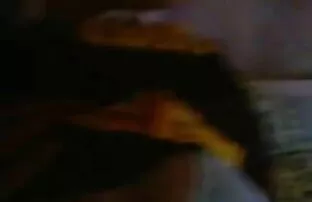 अश्लील धीमी गति से मालिश के साथ लीक इंग्लिश सेक्स मूवी दिखाओ