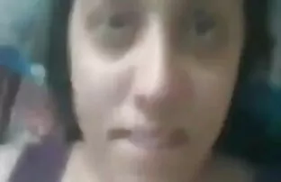 मेरी सेक्स मूवी इंग्लिश पत्नी कुछ गंदा तस्वीरें पाता है