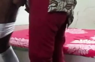 टैटू आबनूस, बेकार है और मुश्किल हो जाता है एक चिल्ला संभोग सुख के सेक्सी पिक्चर मूवी इंग्लिश में लिए