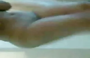 वह बेकार है और Squirts के साथ बीसीसी इंग्लिश सेक्स वीडियो फुल मूवी