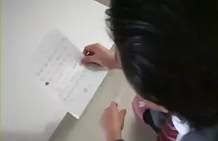 4. अनूठा श्यामला इंग्लिश मूवी सेक्सी इंग्लिश मूवी सेक्सी पुराने दोस्त द्वारा गड़बड़ हो जाता है